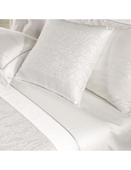 DAVID COPRILETTO MATRIMONIALE 270 X 270 CM CON CUSCINI ARREDO - URANO