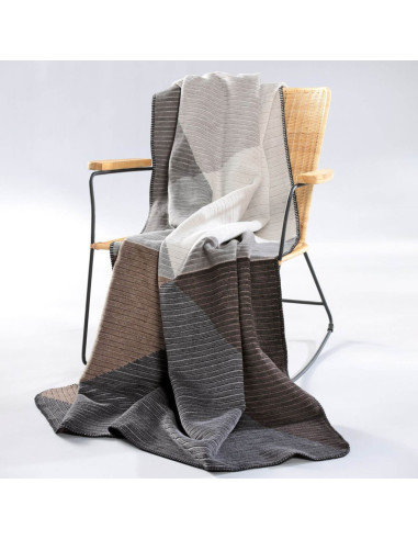 BIEDERLACK COPERTA CON STRUTTURA IN RILIVEVO...