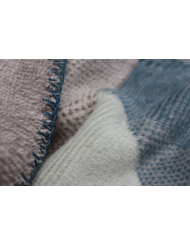 BIEDERLACK COPERTA CON STRUTTURA IN RILIVEVO...