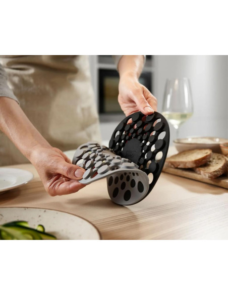 JOSEPH JOSEPH SOTTOPENTOLA 2 IN 1 SPOT - ON 