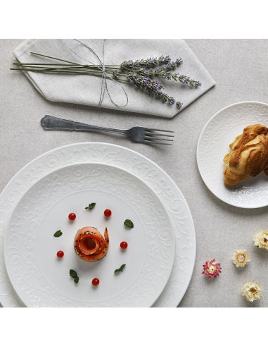 TOGNANA SERVIZIO PIATTI 18 PEZZI IN PORCELLANA...