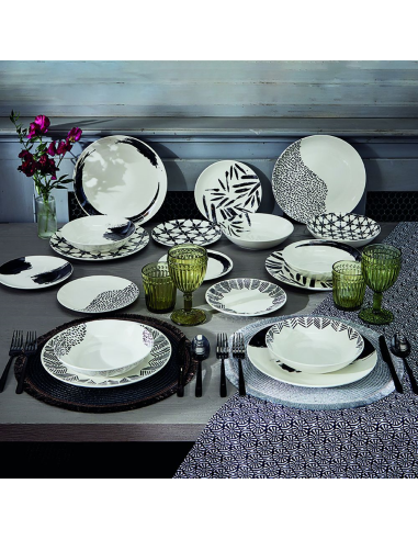 TOGNANA SERVIZIO PIATTI 18 PEZZI IN PORCELLANA...